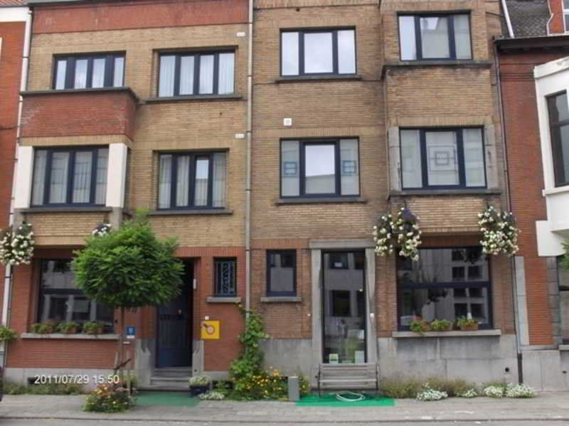 Focus Hotel Кортрейк Екстериор снимка